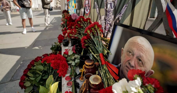 La Sankt Petersburg ar putea fi înmormântat astăzi Evgheni Prigojin. Unul dintre cimitirele orașului, împânzite de polițiști și detectoare de metale