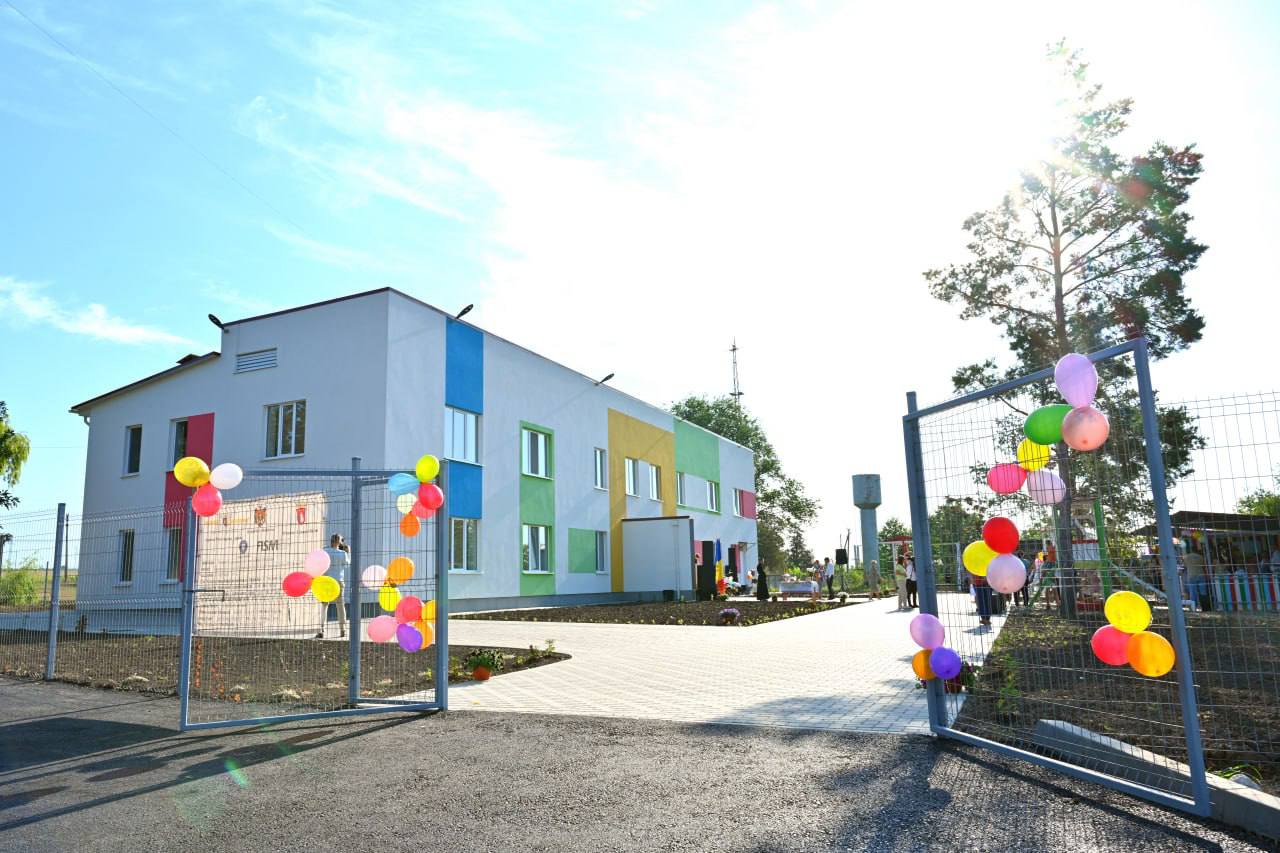 O nouă grădiniță a fost inaugurată în comuna Băcioi din banii României și Primăriei Capitalei