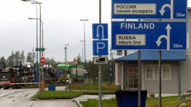 Fără mașini din Rusia! Finlanda se alătură țărilor care interzic mașinile cu numere rusești