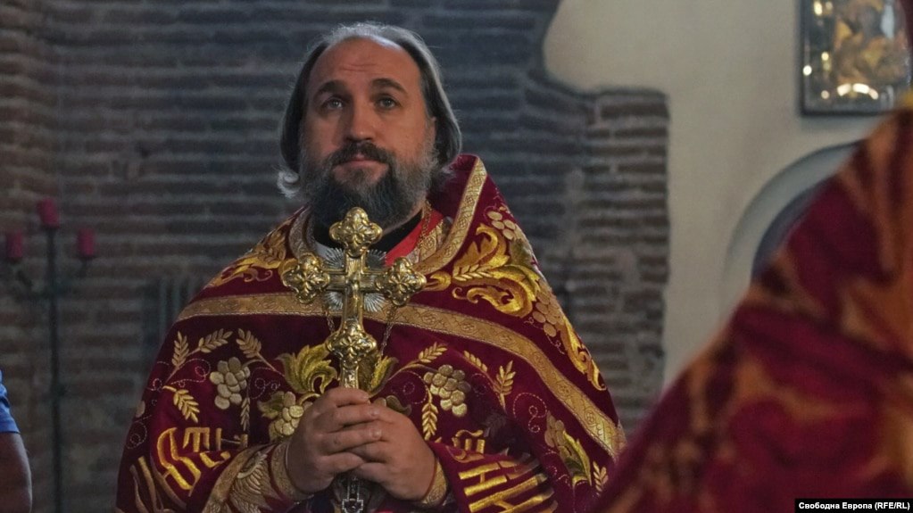 Bulgaria l-a expulzat pe şeful Bisericii Ortodoxe Ruse de la Sofia: Este o ameninţare la adresa securităţii naţionale