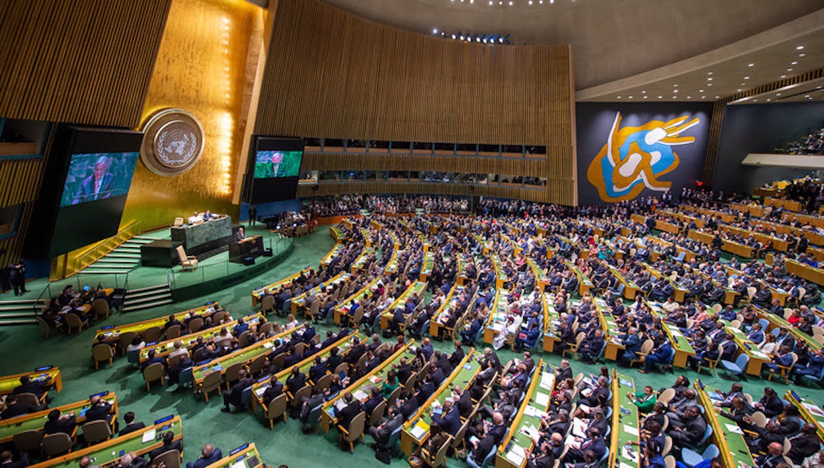 ONU cere cu o majoritate covârșitoare „un armistițiu imediat între Israel și Hamas”