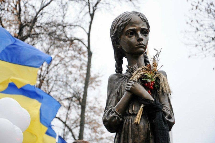 FOTO | 91 de ani de la Holodomor. Ucraina își deplânge astăzi milioanele de conaționali, uciși de regimul stalinist prin înfometare