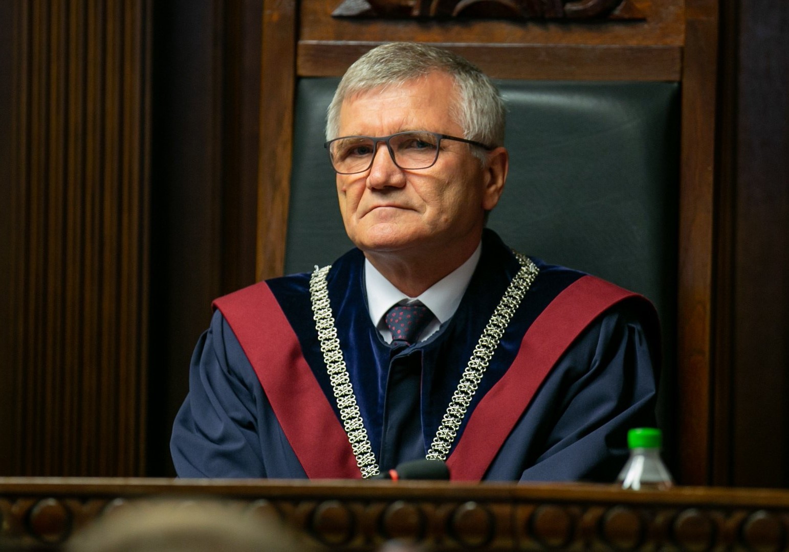 Președintele Curții Constituționale, Nicolae Roșca, și-a dat demisia. Alegerea unui nou Președinte va avea loc mâine